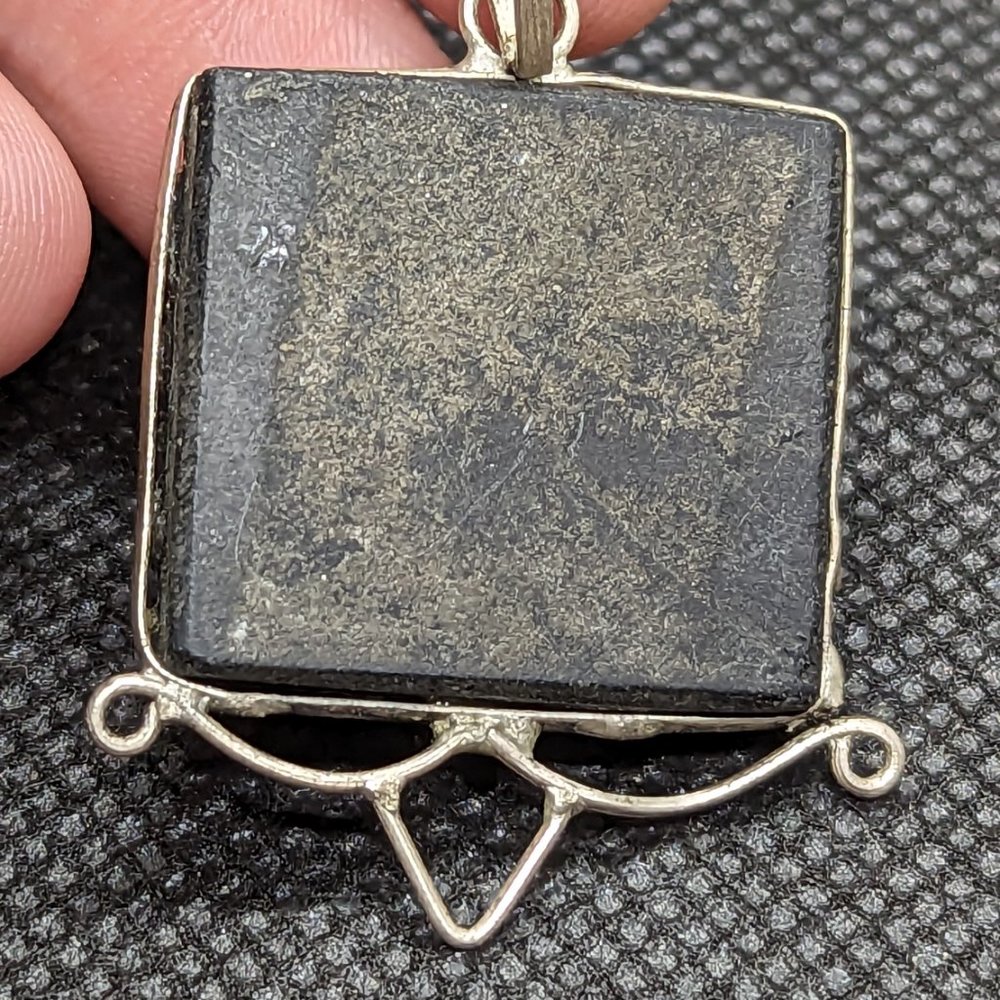 Abstract Peacock Colored Pendant - Picture 3 of 4